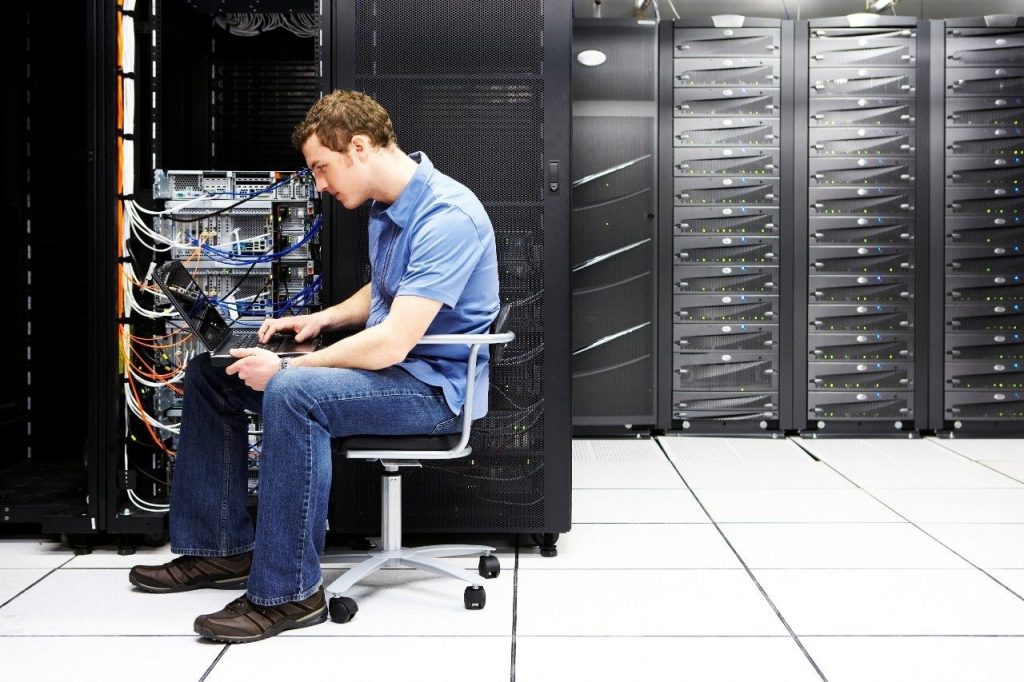 Обслуживание серверов